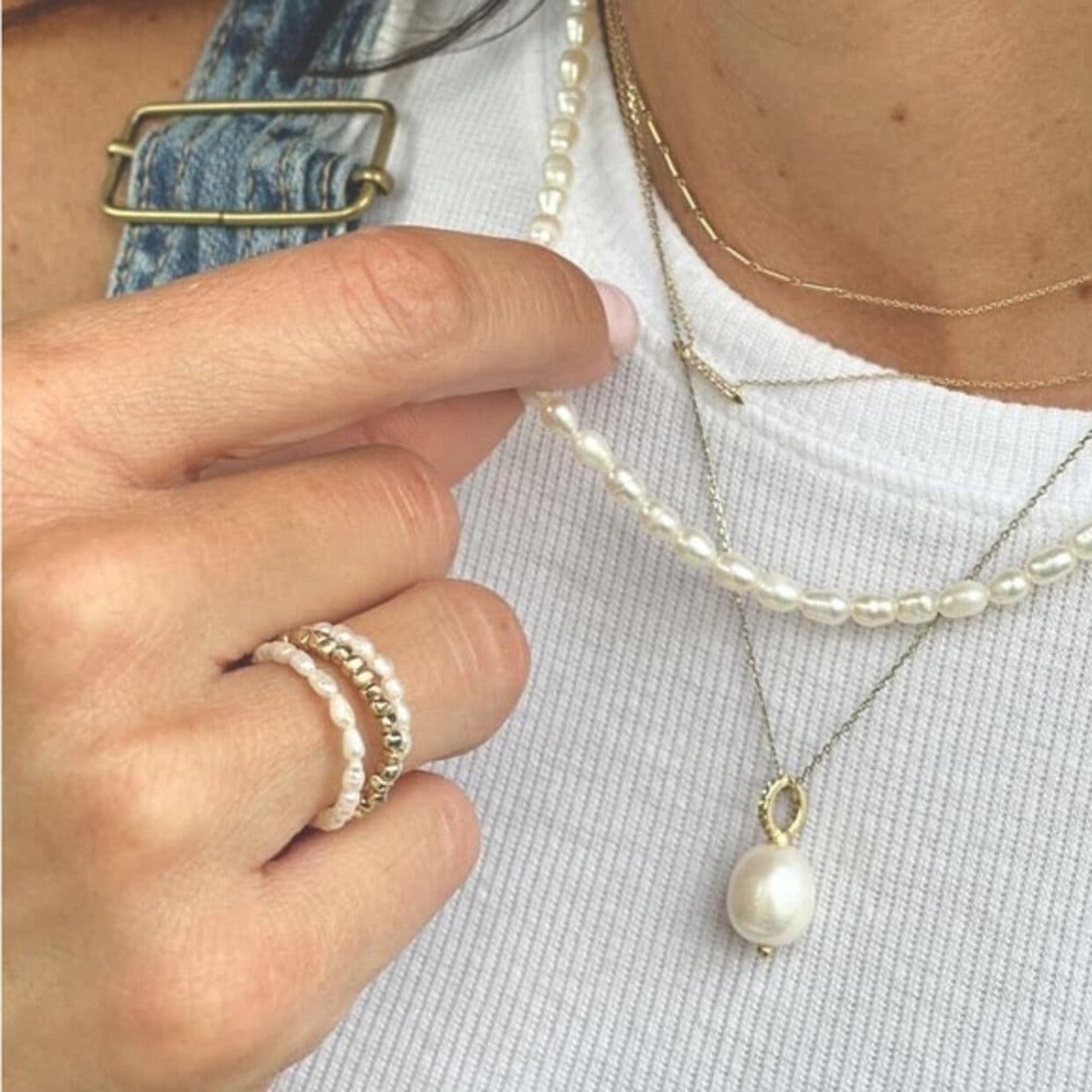 NIB Stella & Dot Pearl Ring Set Stretch Rings Stackable Trio Set XS/S